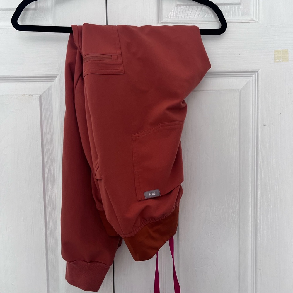 High Waisted Zamora Joggers: in the color Terracotta